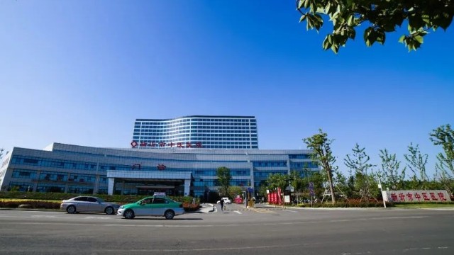 更換智能熱成像測溫安檢門，徐州新沂市中醫(yī)醫(yī)院疫情防控安檢新升級