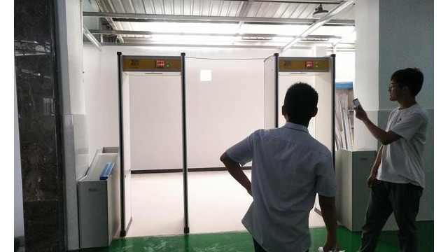 避免經(jīng)濟(jì)損失，華興歐立通自動化科技引進(jìn)防盜金屬安檢門