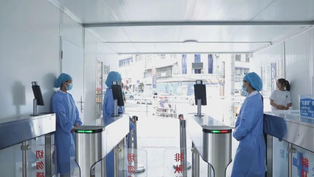 關嶺自治縣人民醫(yī)院引入人臉識別智能測溫系統(tǒng)打造安全有序就醫(yī)環(huán)境