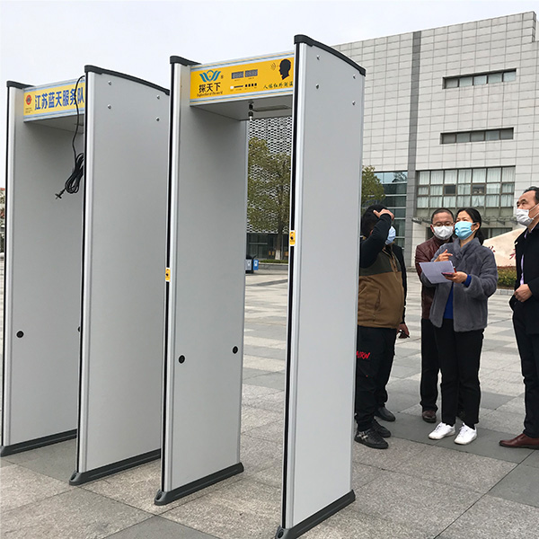 紅外測(cè)溫安檢門